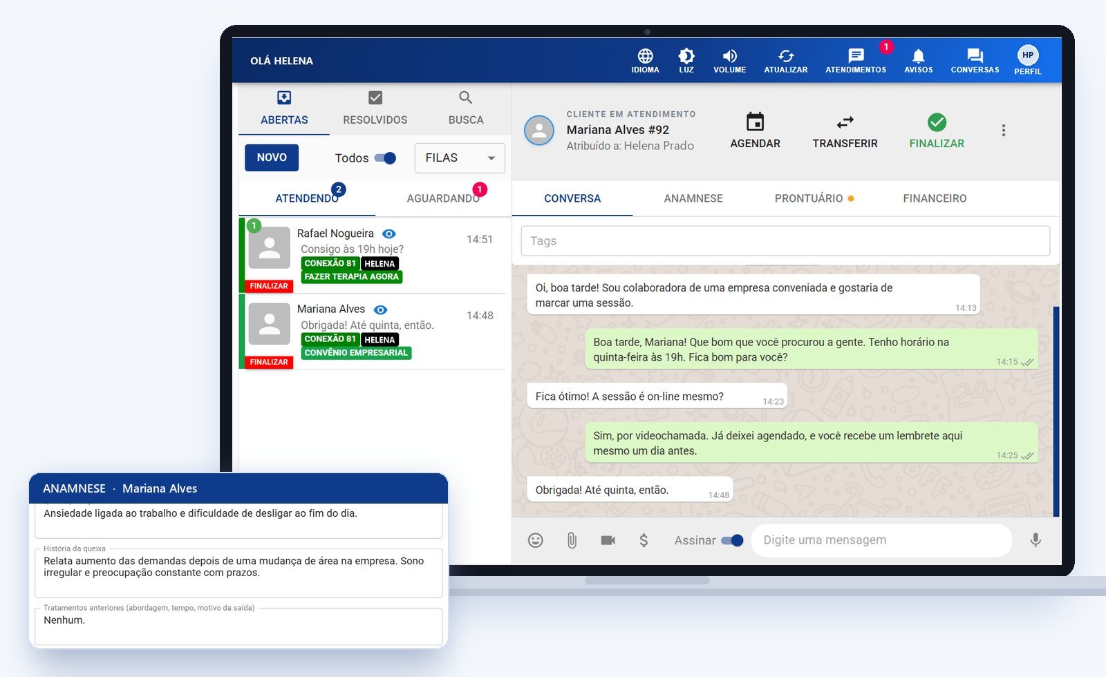 Pantalla del portal PsiAtende: lista de sesiones, conversación con la clienta y la anamnesis al lado.